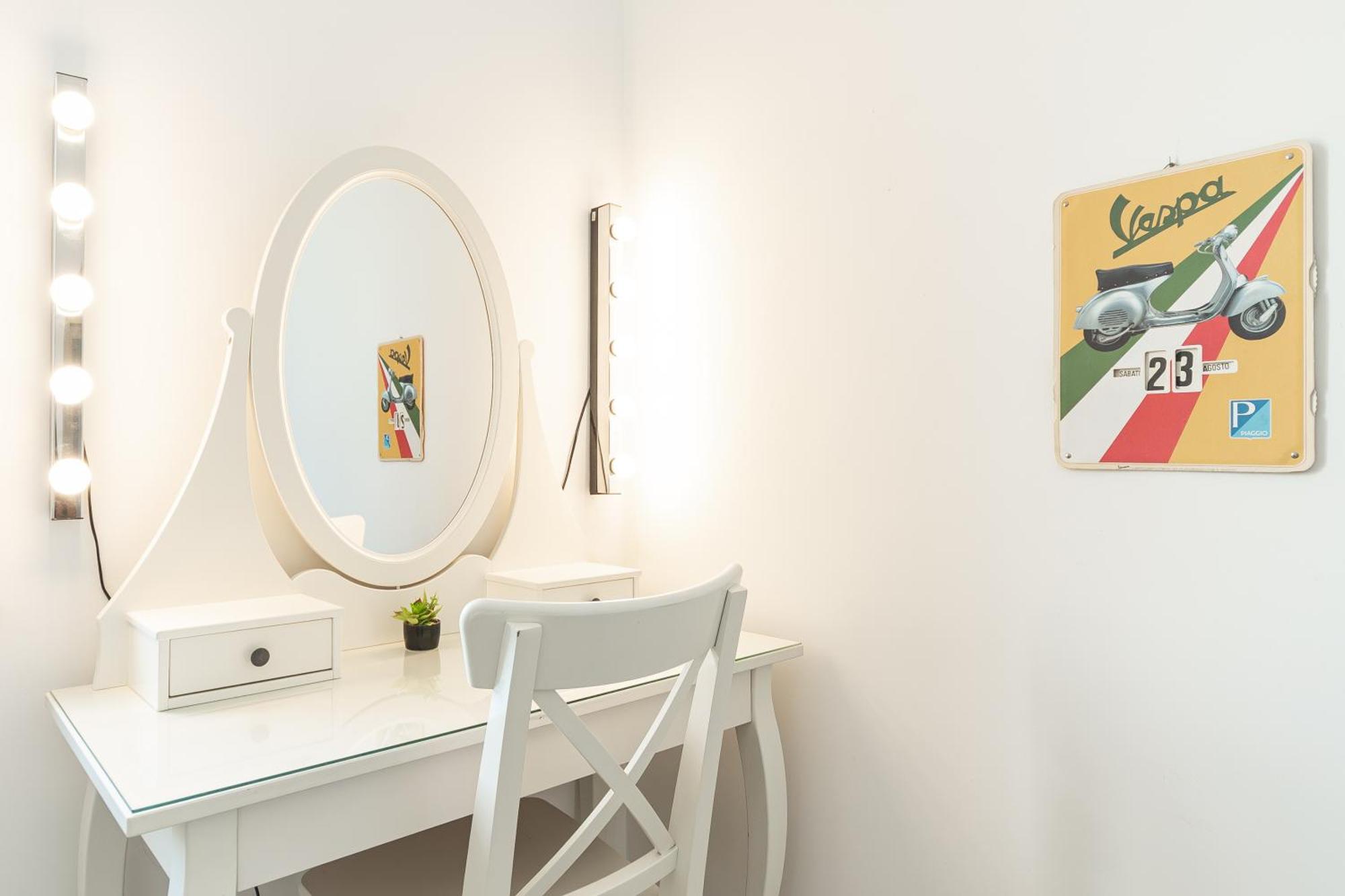 Spacious 3-Bedroom Apartment - 10 Min To City Center & 5 Min To Gaslini Hospital Genua Zewnętrze zdjęcie